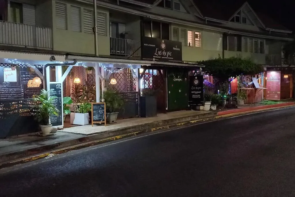 Charme Et Confort Avec Vue Sur Mer Le Gosier  Guadeloupe